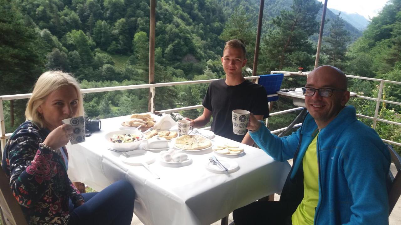 Guesthouse Gama In Khevsureti Roshka Esterno foto